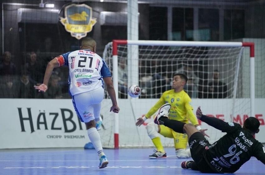  Pato Futsal vence com placar de 7×5 Foz Cataratas pelo Campeonato Paranaense da Série Ouro