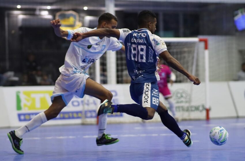  Pato Futsal vence o Brasília Futsal em partida válida pela Liga Nacional de Futsal