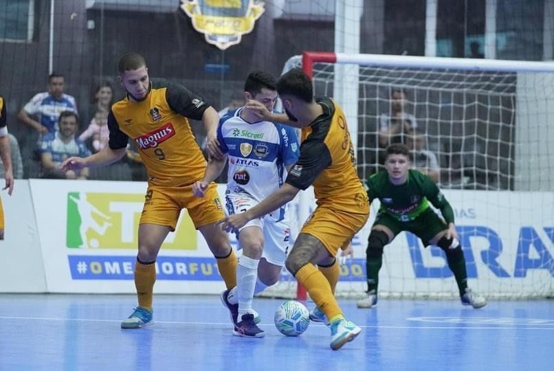  Magnus derrota Pato Futsal por 5 a 1 em partida válida pela Liga Nacional de Futsal