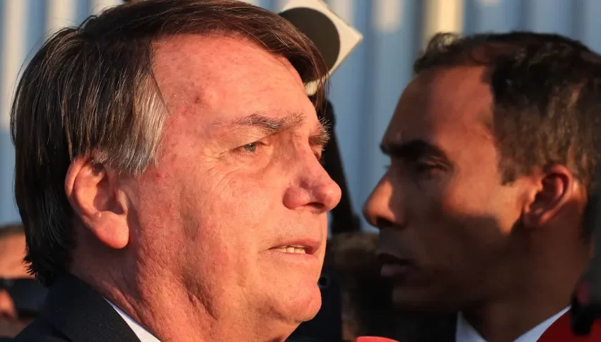  Julgamento que pode levar à inelegibilidade do ex-presidente Bolsonaro começa as 19 horas