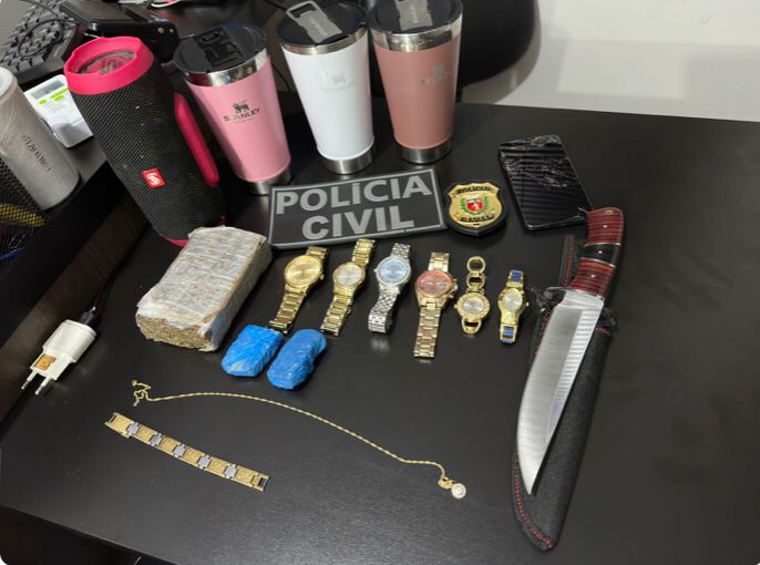  Polícia Civil prende homem em flagrante por suspeita de tráfico de drogas e receptação