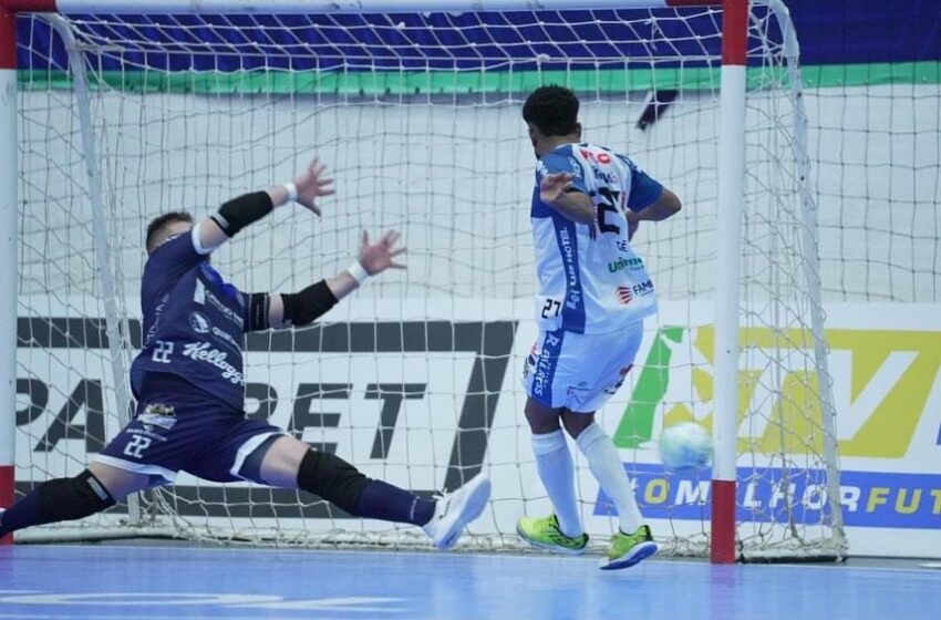  Pato Futsal derrota o São Lourenço Futsal por 3 a 0 e sobe na classificação da Liga Nacional de Futsal