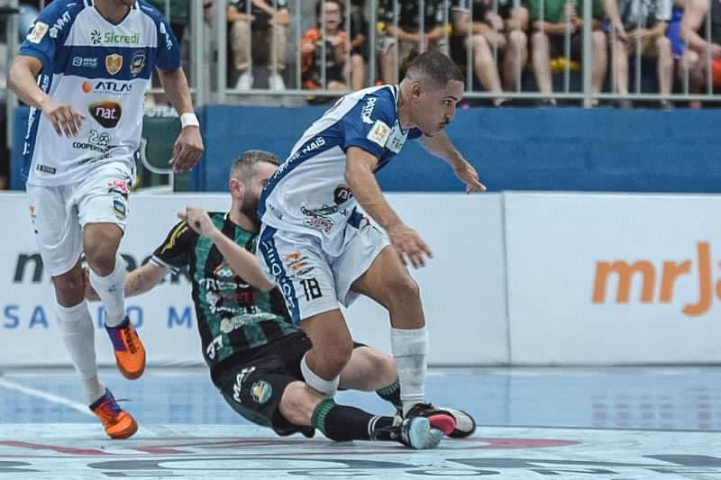  Pato derrota o Marreco Futsal por 4 a 3 no Ginásio Arrudão