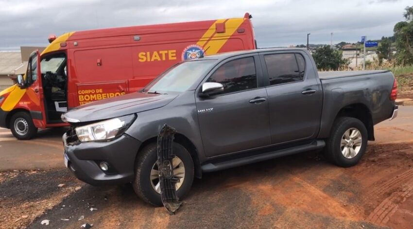  Motorista fica ferido após colisão de camioneta contra carro em Pato Branco