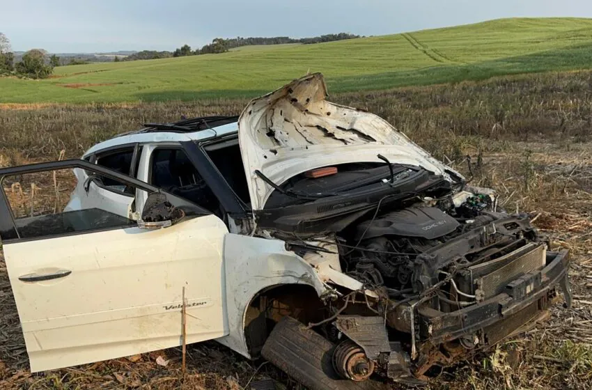 Violenta colisão em Pato Branco deixa dois homens gravemente feridos -  Jornal de Beltrão