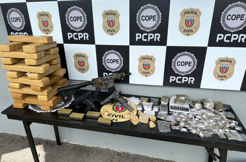  Polícia Civil apreende 20 kg de maconha e fuzil em operação contra tráfico no Paraná