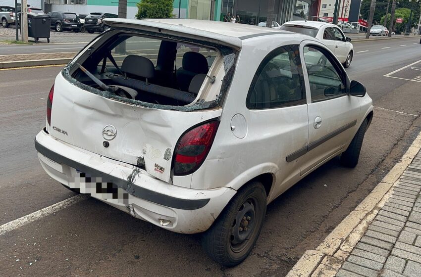  Condutor de moto fica ferido após colidir em traseira de veículo na Avenida Tupi